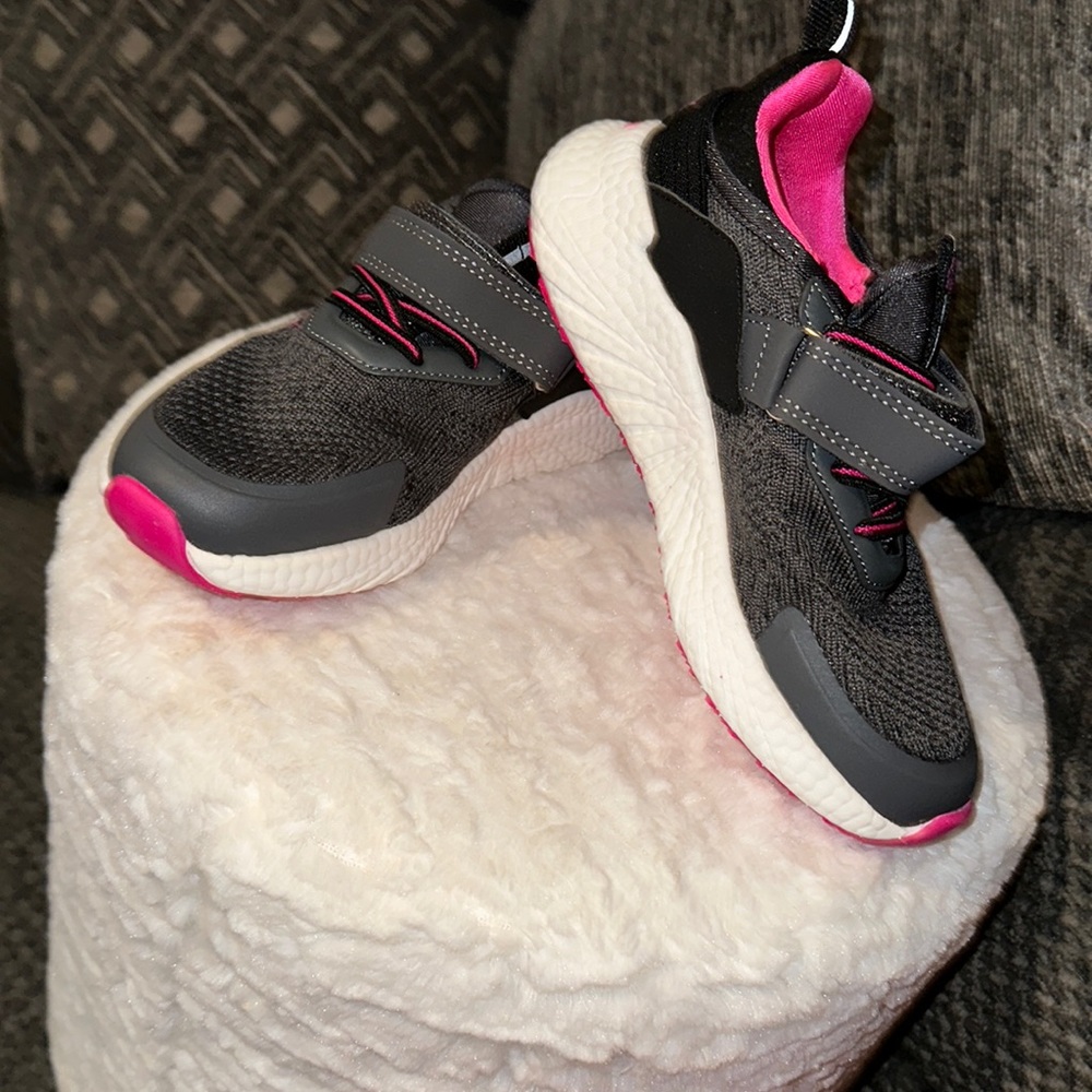 Kids shoes